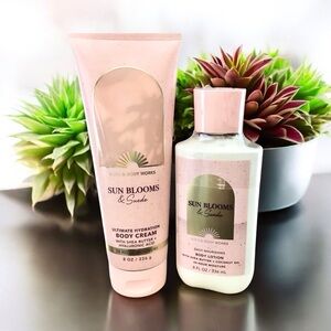 🆕SunBlooms Body Cream and Lotion by Bath and Body Works